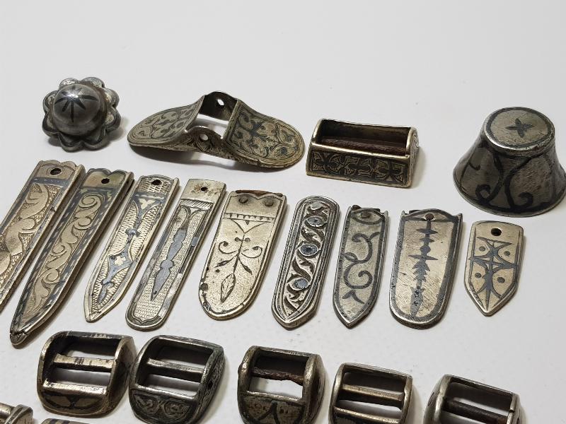 OSMANLI DÖNEMİ SAVATLI  GÜMÜŞ ÇERKES KEMERİ PARÇALARI