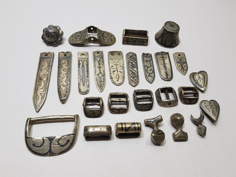 OSMANLI DÖNEMİ SAVATLI  GÜMÜŞ ÇERKES KEMERİ PARÇALARI