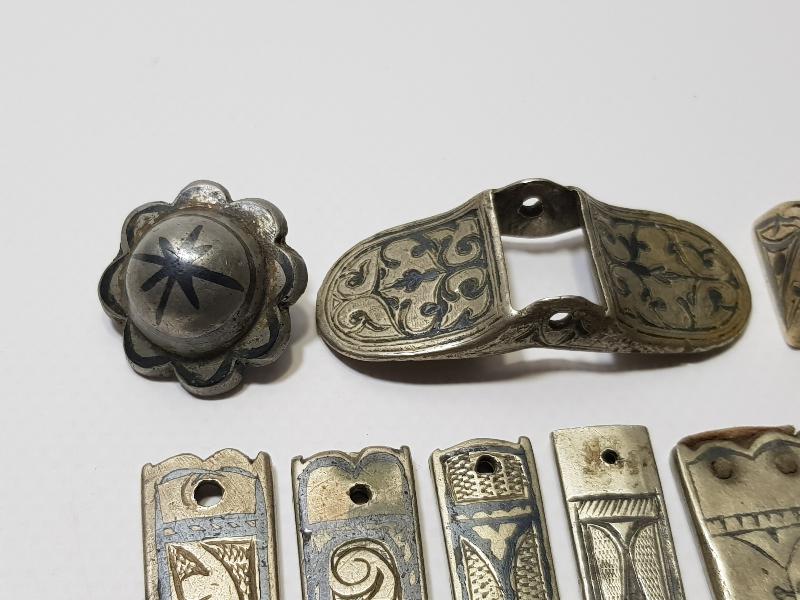 OSMANLI DÖNEMİ SAVATLI  GÜMÜŞ ÇERKES KEMERİ PARÇALARI