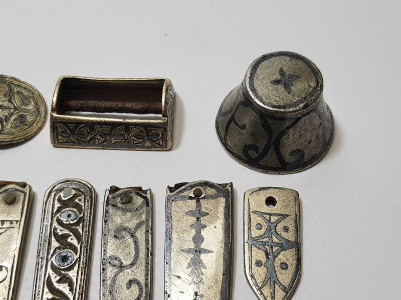 OSMANLI DÖNEMİ SAVATLI  GÜMÜŞ ÇERKES KEMERİ PARÇALARI