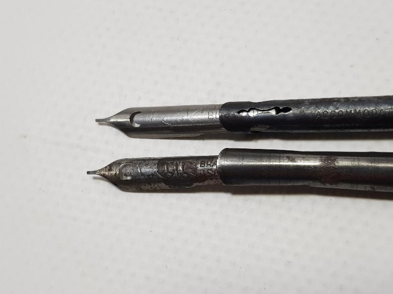 OSMANLI DÖNEMİ İKİ ADET DİVİT - HATTAT KALEMİ