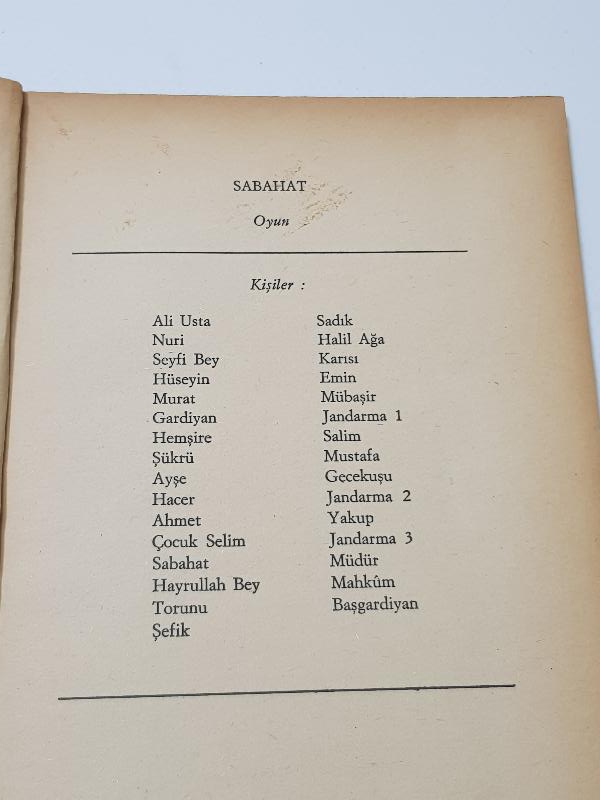 NAZIM HİKMET 1. BASKI KİTAP: SABAHAT