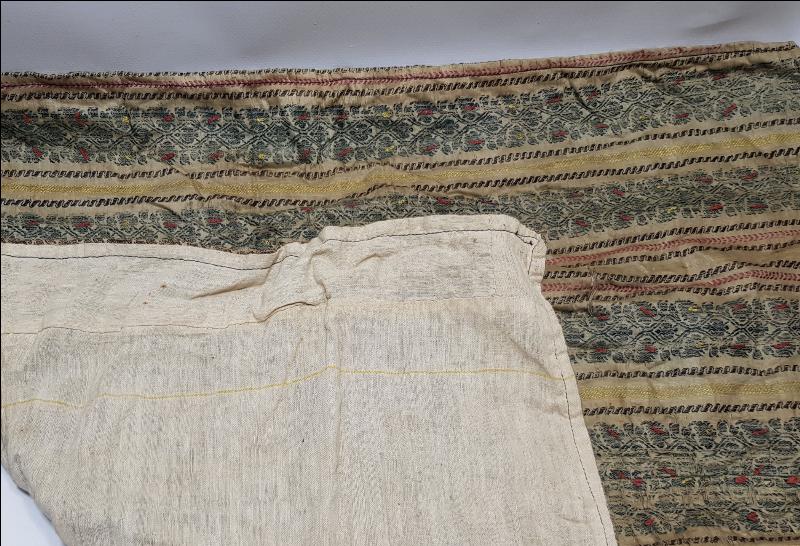 OSMANLI DÖNEMİ HEREKE İPEK KUMAŞ