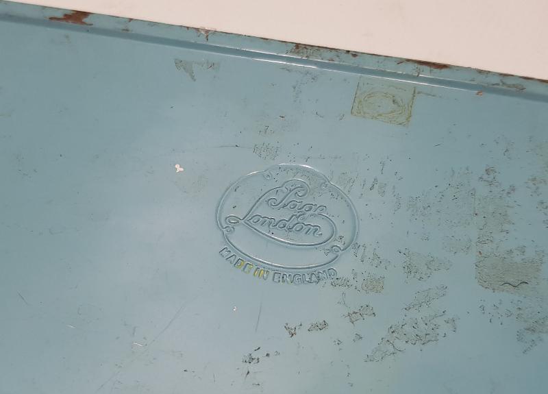 EĞİTİM TARİHİ: İNGİLİZ MALI BÜYÜK BOY SULU BOYA KUTUSU