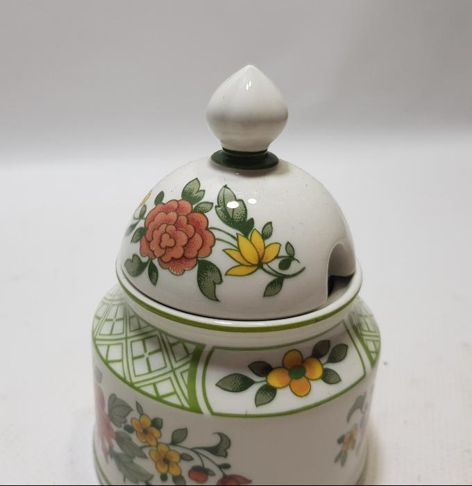 VİLLEROY & BOCH PORSELEN ŞEKERLİK