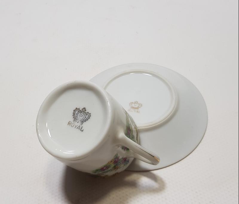 ROYAL PORSELEN KAHVE FİNCANI