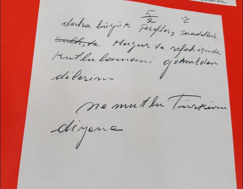 ATATÜRK'ÜN EL YAZISI İLE 10. YIL NUTKUNUN ASLI PANOSU