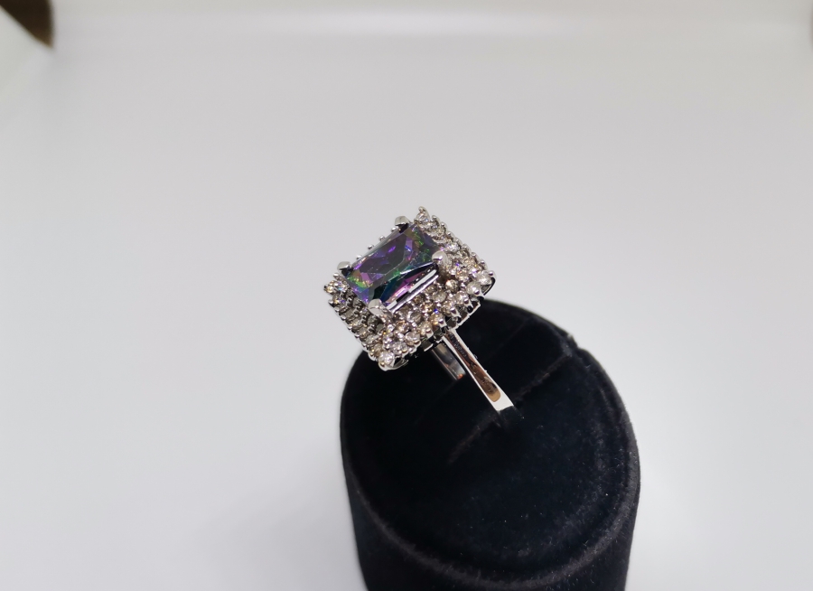 KÖK AMETİST VE PIRLANTA TAŞLI YÜZÜK