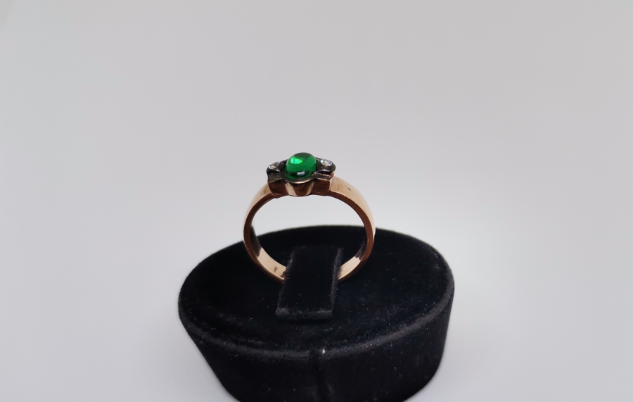 HÜRREM MODEL PIRLANTA TAŞLI YÜZÜK