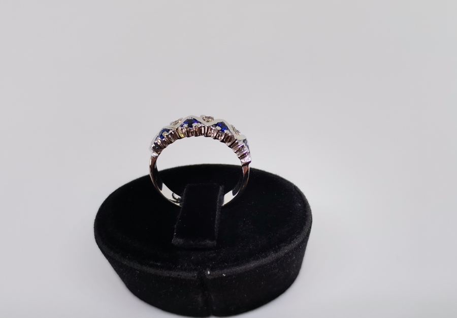 SAFİR VE PIRLANTA TAŞLI YARIM TUR YÜZÜK