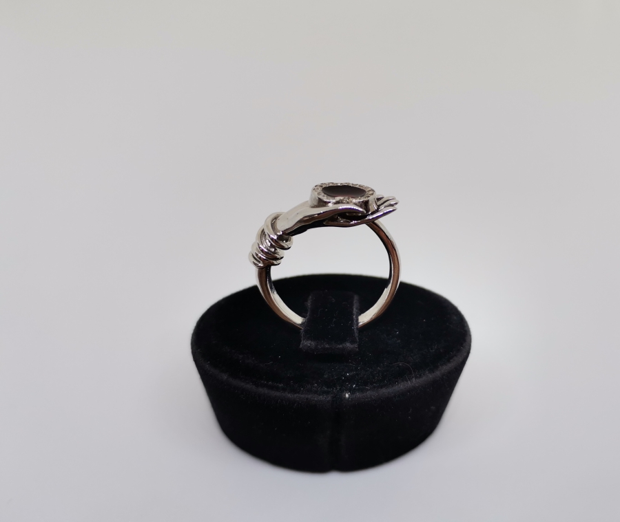 HANIMELİ MODELİ PIRLANTA VE YAKUT TAŞLI YÜZÜK