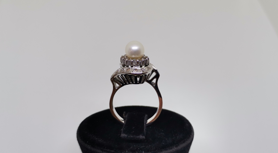 PIRLANTA TAŞLI İNCİLİ YÜZÜK