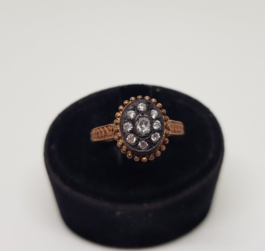 ELMAS VE PIRLANTA TAŞLI DİVANHANE ÇİVİSİ MODEL YÜZÜK