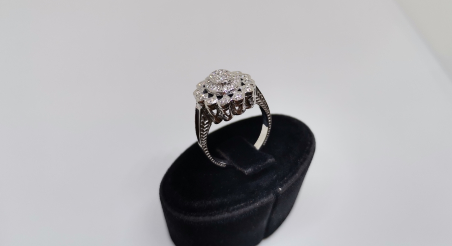 PIRLANTA TAŞLI GÜNEŞ MODEL YÜZÜK