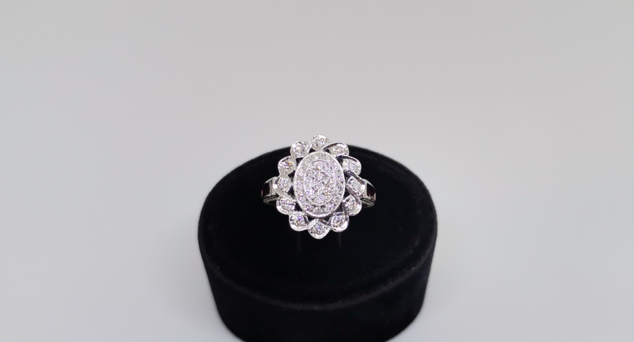 PIRLANTA TAŞLI GÜNEŞ MODEL YÜZÜK