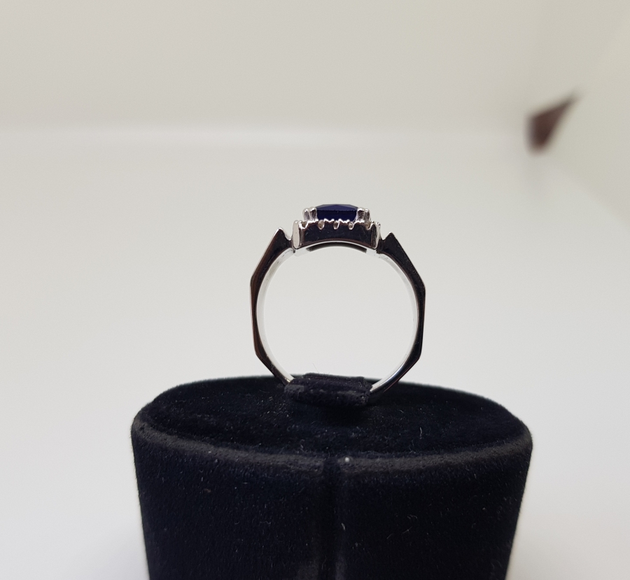 SAFİR VE PIRLANTA TAŞLI AVRUPA MODEL YÜZÜK