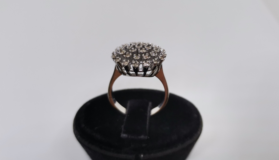 PIRLANTA TAŞLI ALYANS KAR TOPU MODELİ YÜZÜK