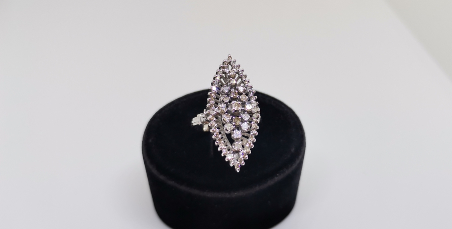 YERLİ MEKİK MODELİ BÜYÜK BOY PIRLANTA MEKİK YÜZÜK