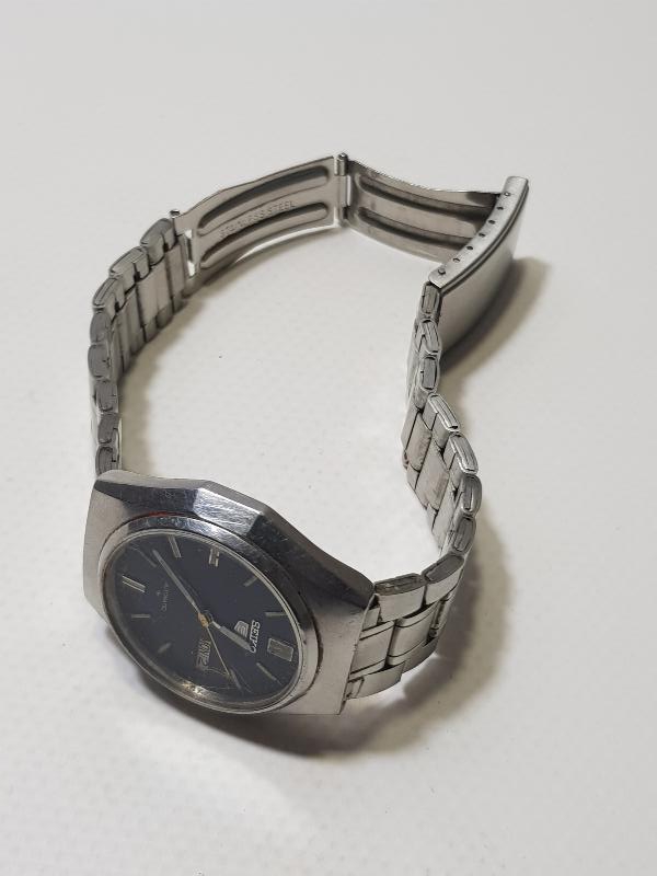 SEIKO5 TAKVİMLİ OTOMATİK KOL SAATİ