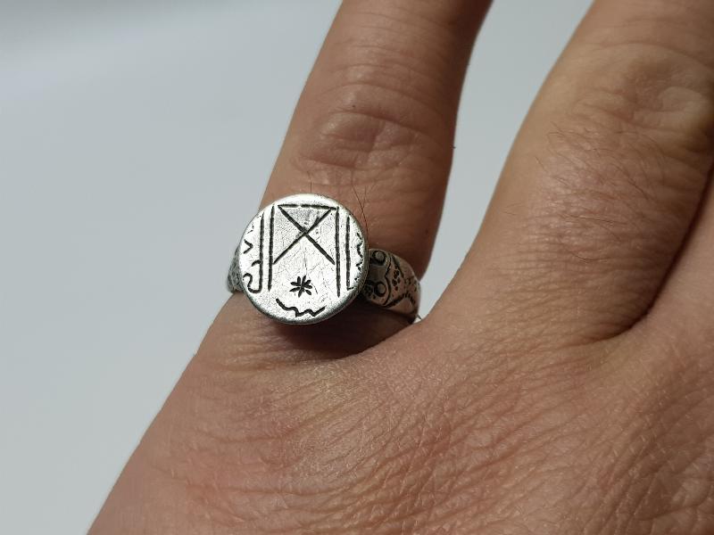 OSMANLI DÖNEMİ OĞUZ TÜRKLERİ BEĞDİLİ BOYUNA AİT ÇOK NADİR GÜMÜŞ YÜZÜK