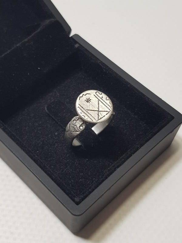 OSMANLI DÖNEMİ OĞUZ TÜRKLERİ BEĞDİLİ BOYUNA AİT ÇOK NADİR GÜMÜŞ YÜZÜK