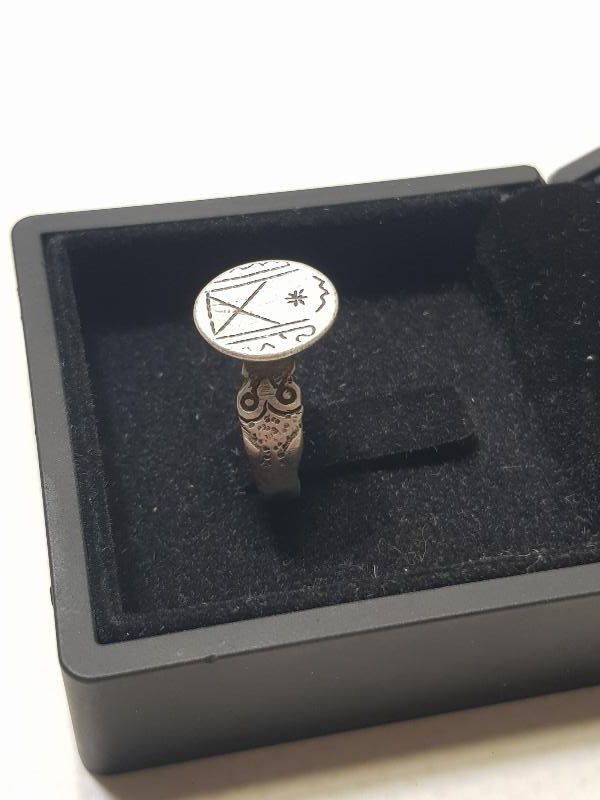 OSMANLI DÖNEMİ OĞUZ TÜRKLERİ BEĞDİLİ BOYUNA AİT ÇOK NADİR GÜMÜŞ YÜZÜK