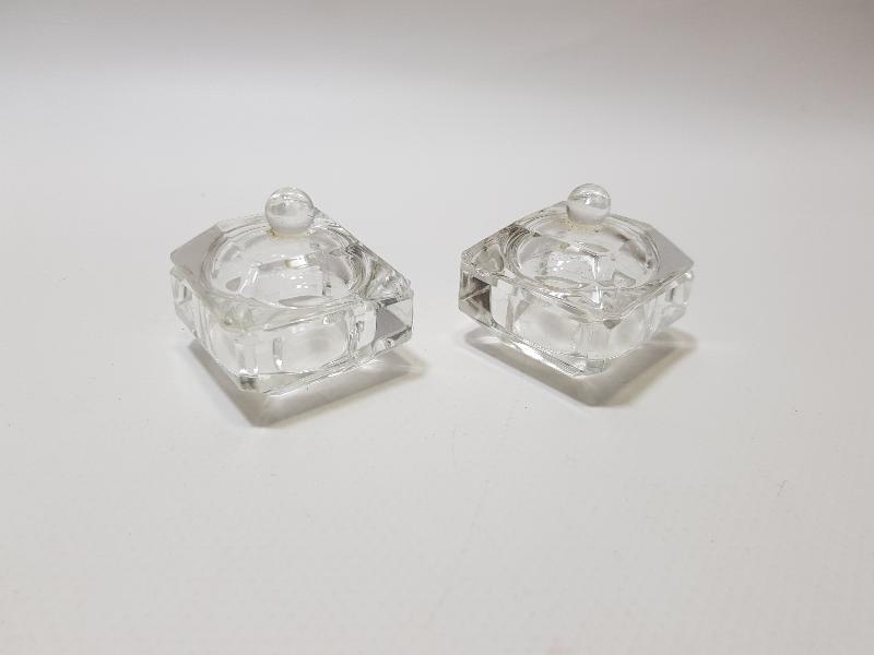 ANTİKA BİR ÇİFT KRİSTAL HOKKA