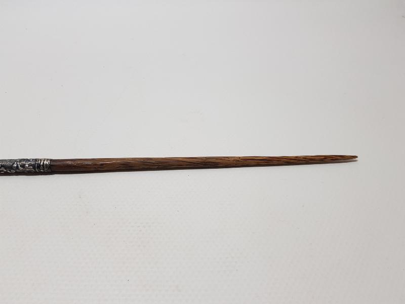 OSMANLI DÖNEMİ GÜMÜŞ SAPLI AHŞAP OKUMA ÇUBUĞU