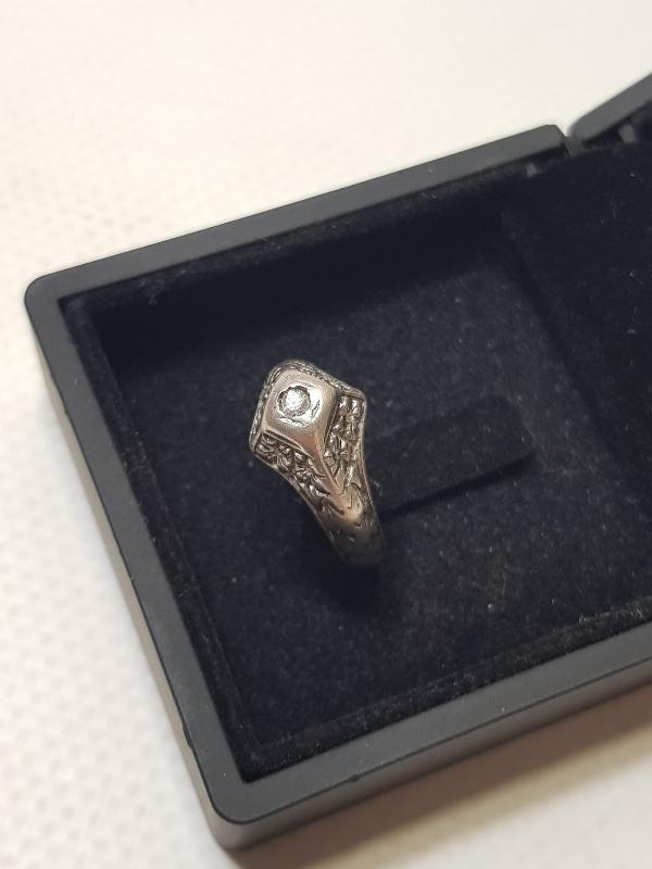 ANTİKA TEKTAŞ YÜZÜK