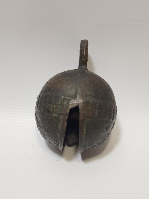 OSMANLI DÖNEMİ ÜZERİ ERMENİCE YAZILI BRONZ ÇAN