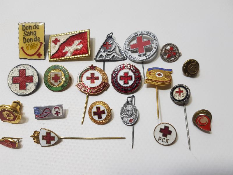 HAZIR KOLEKSİYON - MİNELİ KIZILHAÇ VE KIZILAY ROZET LOTU