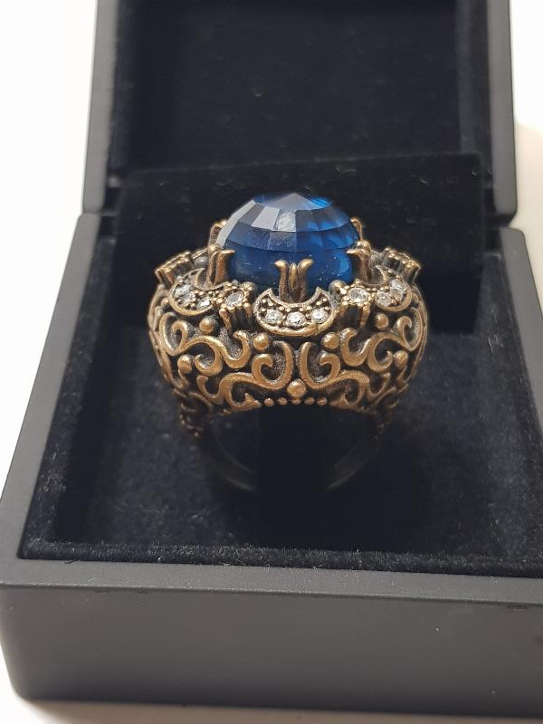 MAVİ TAŞLI GÜMÜŞ HÜRREM YÜZÜĞÜ