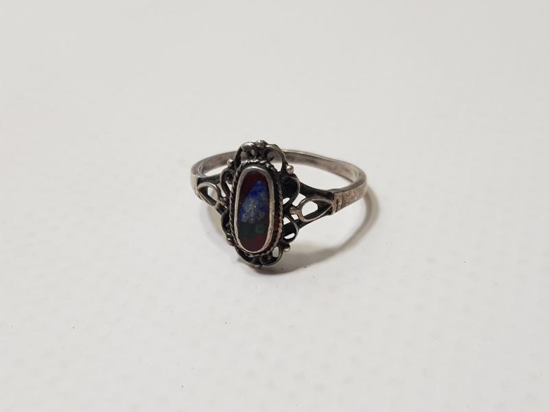 RENKLİ MOZAİK TAŞLI GÜMÜŞ YÜZÜK