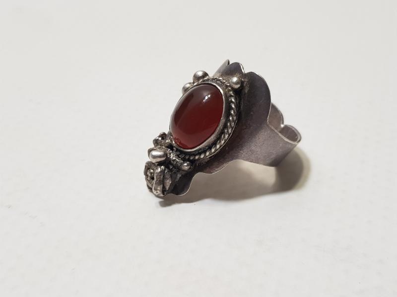 AKİK TAŞLI GÜMÜŞ YÜZÜK