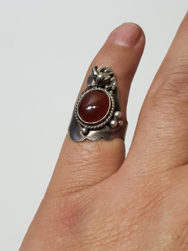 AKİK TAŞLI GÜMÜŞ YÜZÜK