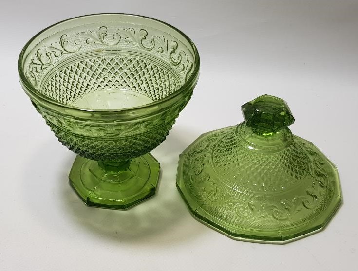 OSMANLI DÖNEMİ KAPAKLI CAM ŞEKERLİK