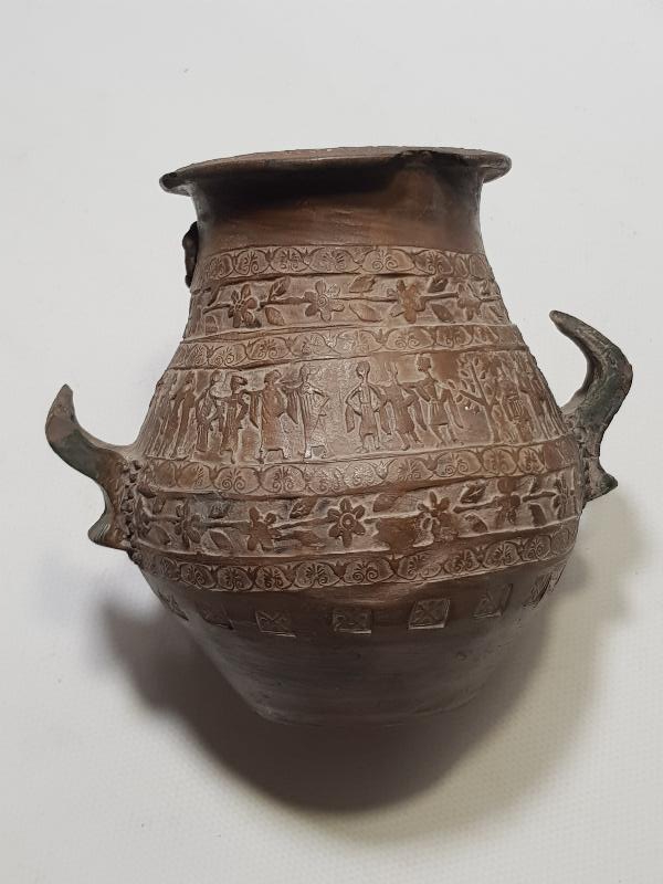 ANTİKA YUNAN TESTİSİ