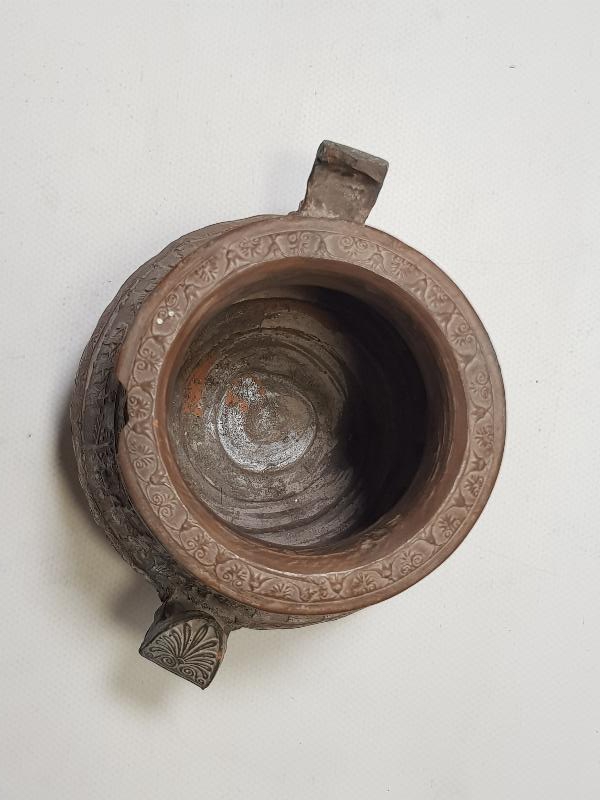 ANTİKA YUNAN TESTİSİ