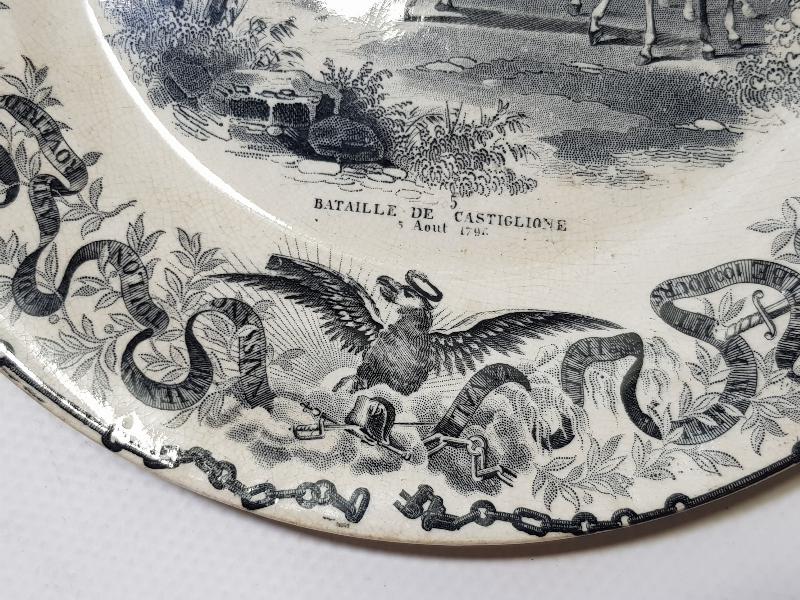 1794 TARİHLİ NAPOLYON GÖRSELLİ PORSELEN TABAK