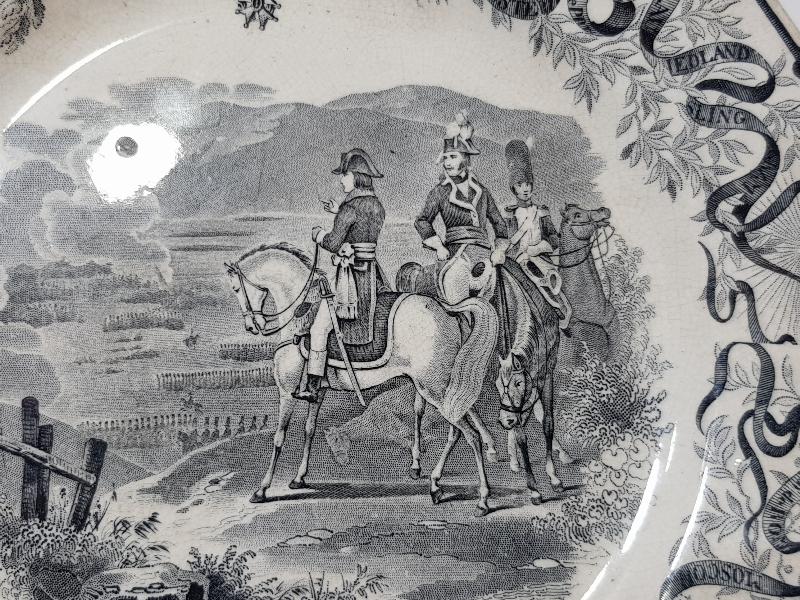 1794 TARİHLİ NAPOLYON GÖRSELLİ PORSELEN TABAK