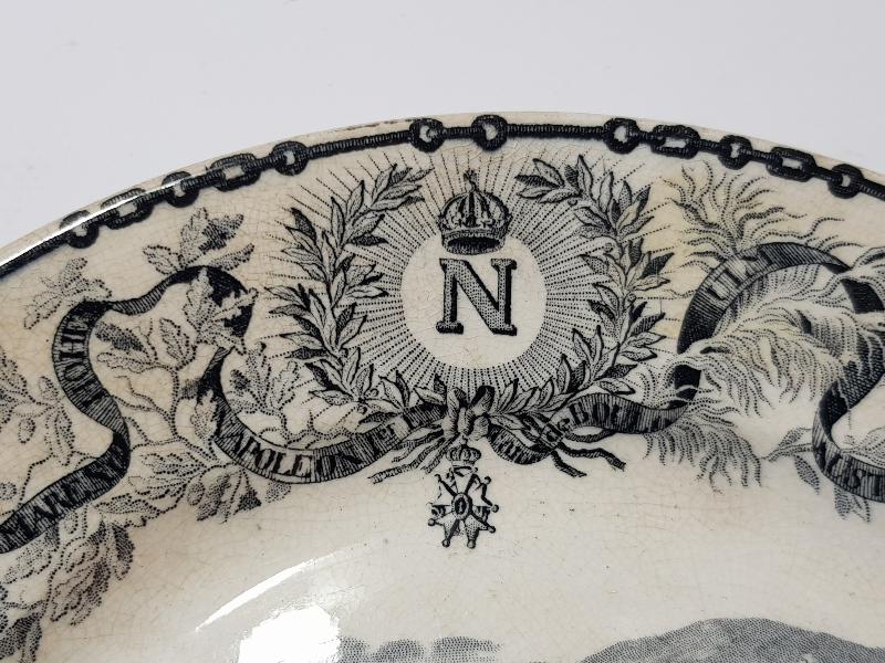 1794 TARİHLİ NAPOLYON GÖRSELLİ PORSELEN TABAK