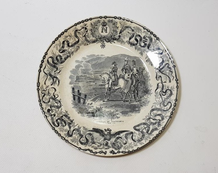 1794 TARİHLİ NAPOLYON GÖRSELLİ PORSELEN TABAK