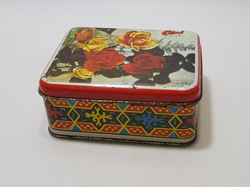 CİCİ CİKLET KUTUSU