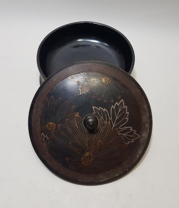 ANTİKA PAPIER MACHE KUTU