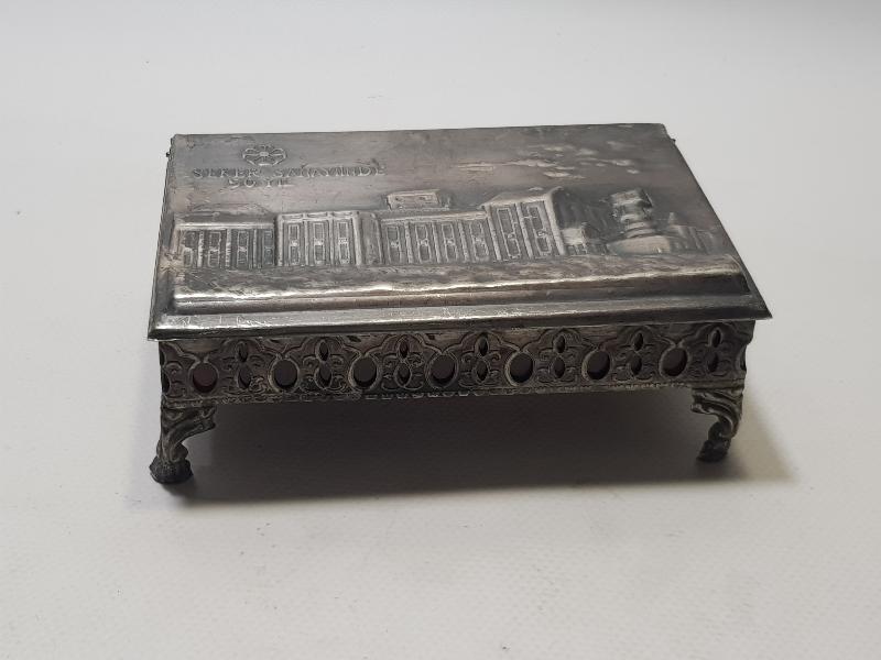 ŞEKER SANAYİİNDE 50. YIL KAPAKLI ŞEKERLİK