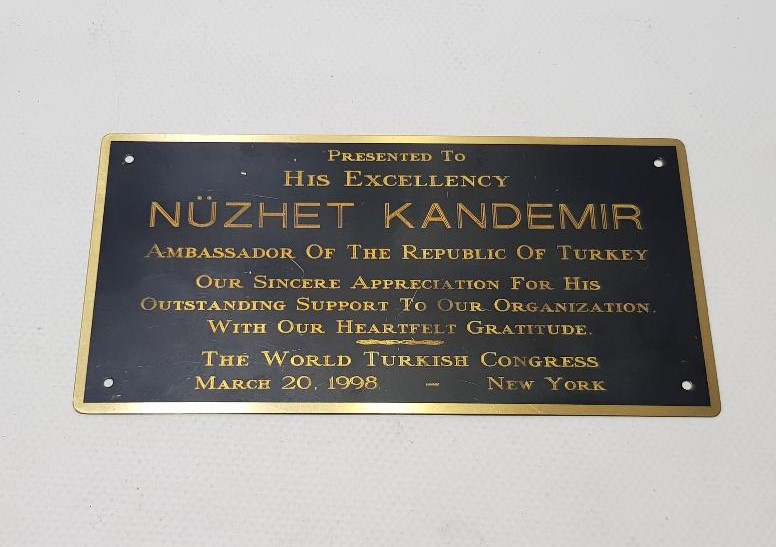 1998 AMERİKA BÜYÜKELÇİSİ NÜZHET KANDEMİR TABELA