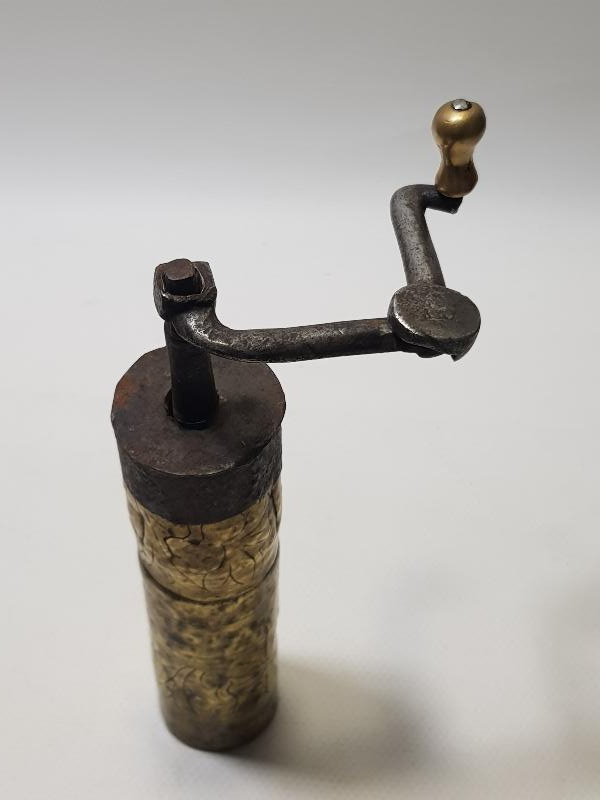 OSMANLI DÖNEMİ BOSNA İŞİ KAHVE DEĞİRMENİ