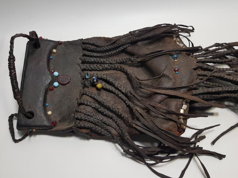 OSMANLI DÖNEMİ TEKKE İŞİ DERİ AVCI ÇANTASI