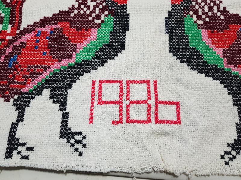 HOROZ RESİMLERİYLE SÜSLÜ ÖZLÜ SÖZ YAZILI KANAVİÇE DUVAR PANOSU