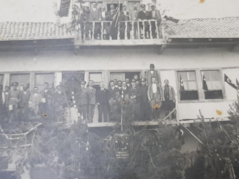 KÜTAHYA DUMLUPINAR KARAAĞAÇ KÖYÜ CUMHURİYET BAYRAMI KUTLAMALARI 2 ADET BÜYÜK FOTO